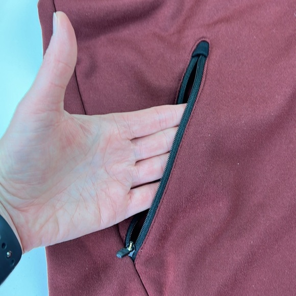 Men's Nike Dri-fit Burgundy Full Zip Hoodie - Picture 4 of 9